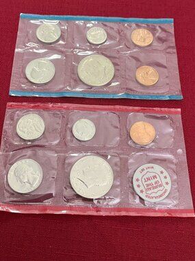 1972 P D S United States Uncirculated Mint Set